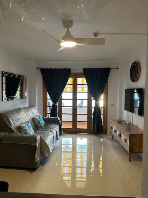 Ferienwohnung Modern,Strandnaehe, Club Olympus, Garten City Tenerife Playa Feñabe Bagian luar foto